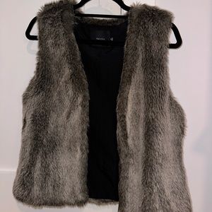 Aritzia Fur Vest